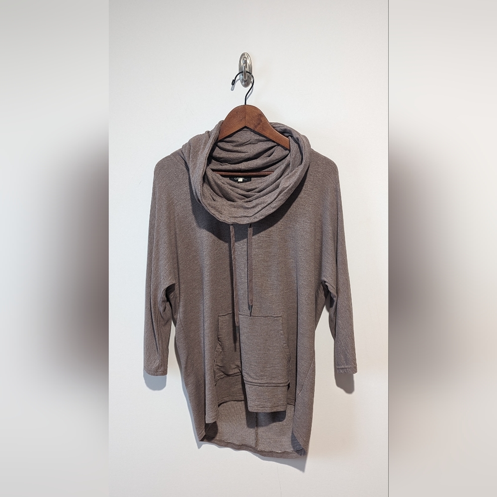 George Beige Pullover Sweater with Oversized Collar